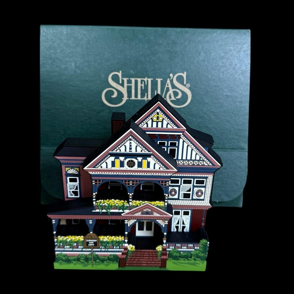 Springsdale Florist & Gift  Malone, NY Shelia's Collectables 2000 Shelf Sitter‎